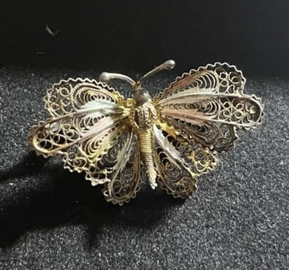 Vintage 800 Silver Filigree Butter Fly Pin. Multi Tone.